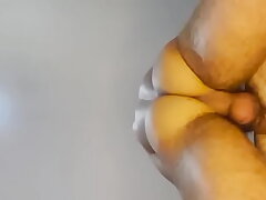 Eu arregacei ele, me deu o Rabo mais delicioso que tem no Brasil asian gay delivery boy sex videos