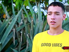 Novinho com bunda gostosa sendo fodido asian delighted bear coitus videos