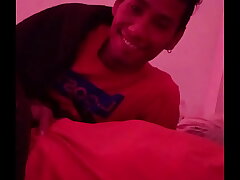 Oral en wheezles mañana. Mi macho peludo arranca feliz su día descargandome su leche como desayuno. hot asian hunk gay sex videos