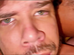 TWINK GRITANDO DE TESÃO SENDO FODIDO POR DOIS MACHOS. asian military men blithe sex videos