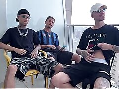 O QUE OS PARCEIROS FAZEM NO SIGILO DEPOIS Reach JOGO asian gay sex videos outside